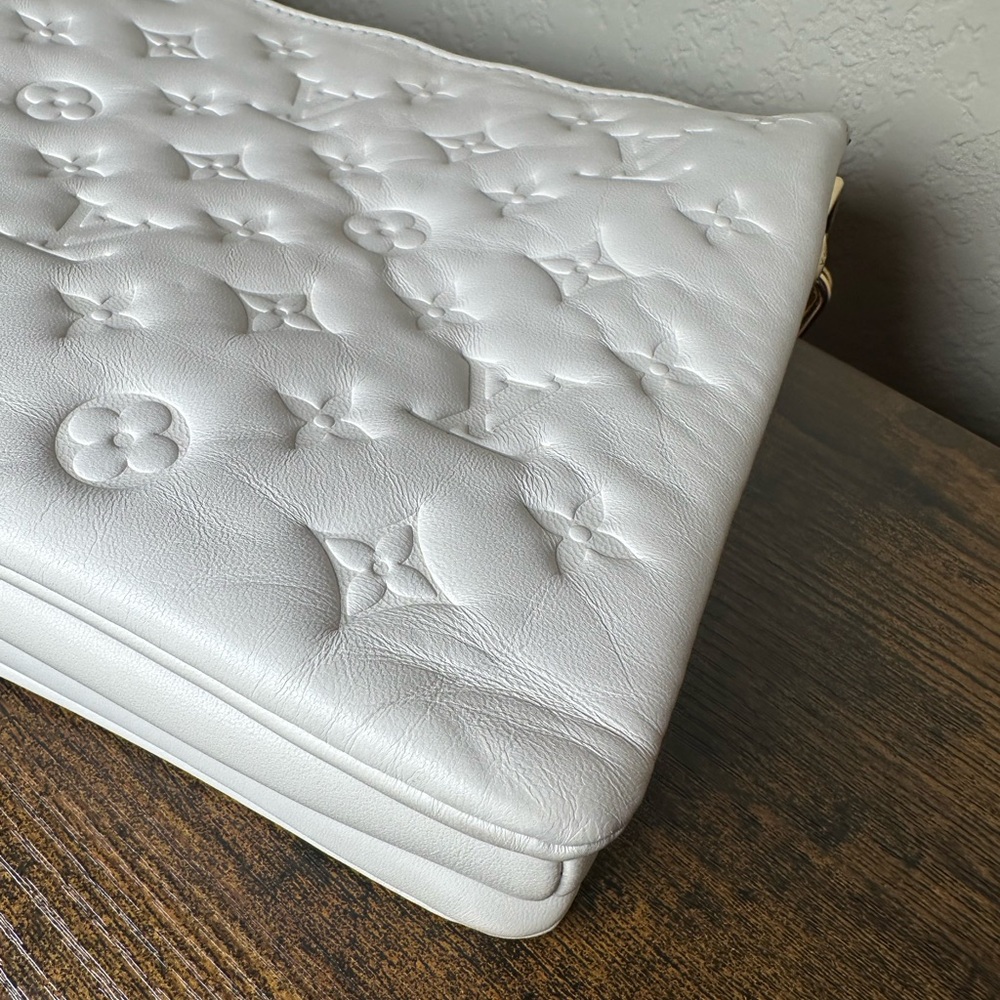 Authentic Louis Vuitton Coussin PM White Embossed Monogram Chain Shoulder Bag - Picture 8 of 14